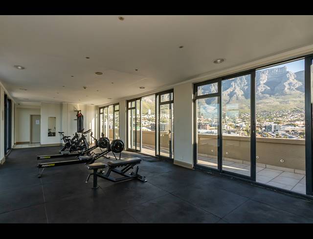 BEDROOM STUDIO APARTMENT TO LET IN CAPE TOWN CITY CENTRE